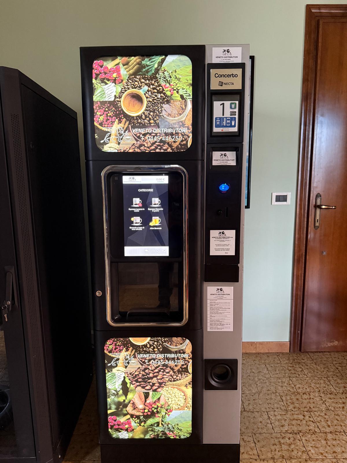 Distributore automatico di caffè NECTA personalizzato Veneto Distributori